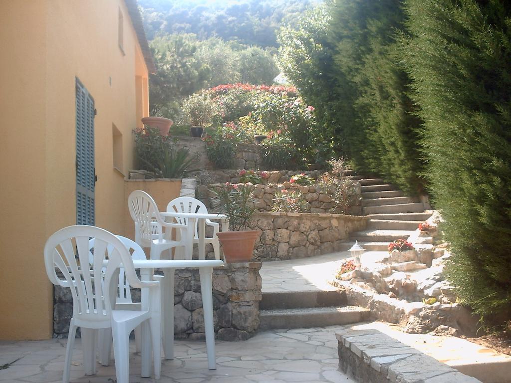 Maison D'Hotes Escale D'Azur Gattieres Exterior photo